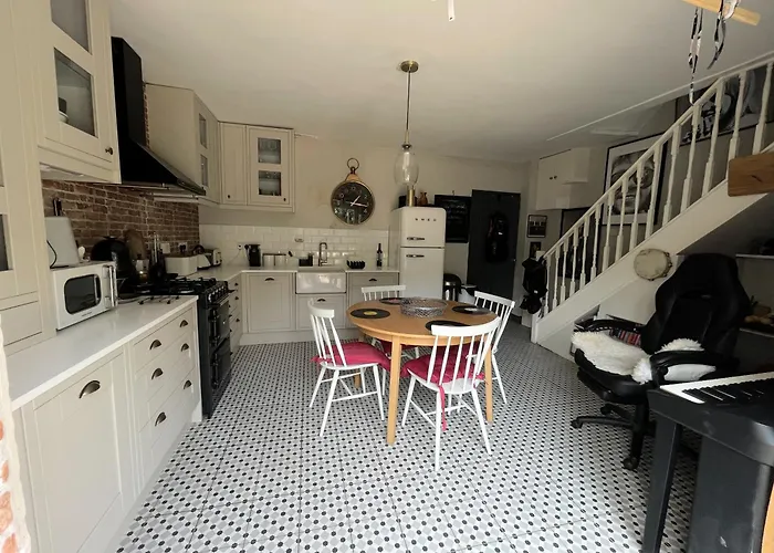Town House In The North Laines